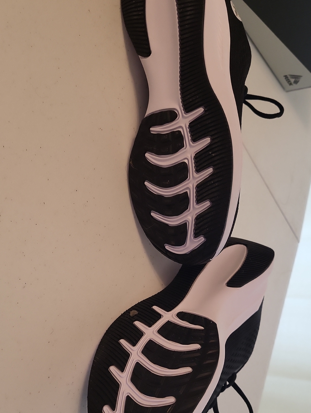 New in Box Reebok Shoes - Picture 3 of 5